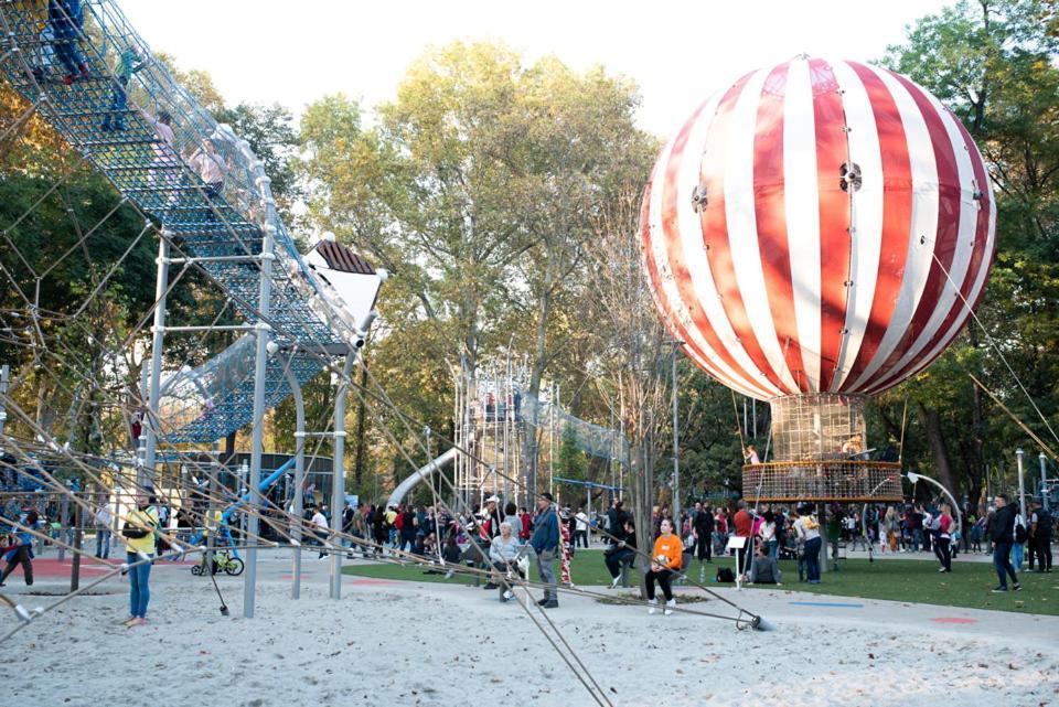 Dembi At The Great City Park Budapeşte Dış mekan fotoğraf